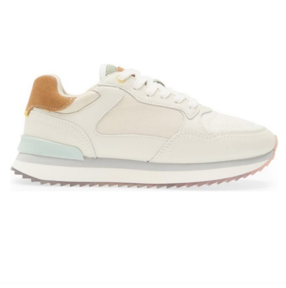 Women's Cream and Tan Sneakers